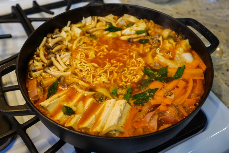 Making Budae-Jjigae / Army Base Stew | 10nineteen